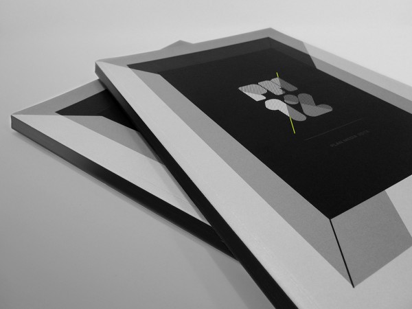 <span>plan media 2012</span><i>→</i>