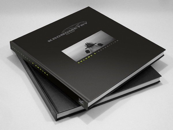 <span>volume 5</span><i>→</i>